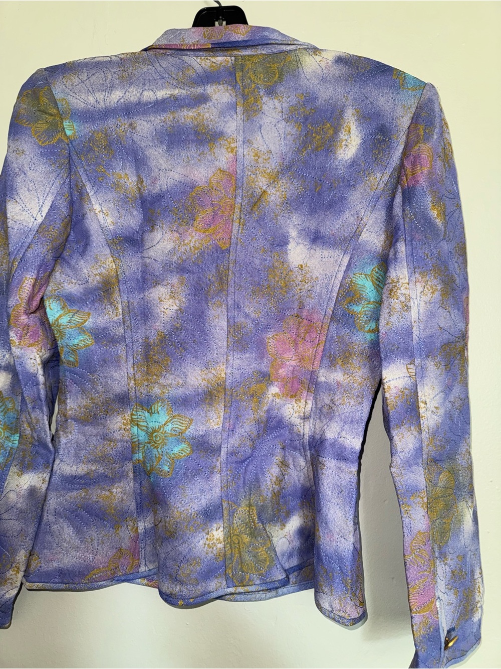 Emanuel Ungaro Lavender, Gold and Pink Floral Tailored Jacket - Picture 3 of 15